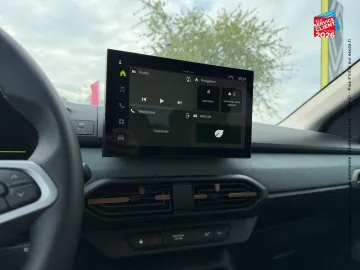 Car image 20
