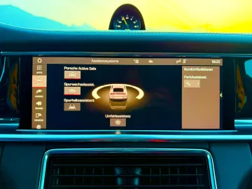 Car image 28