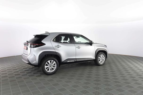 Toyota Yaris Cross 1.5 Hybrid CVT 85 kW image number 3