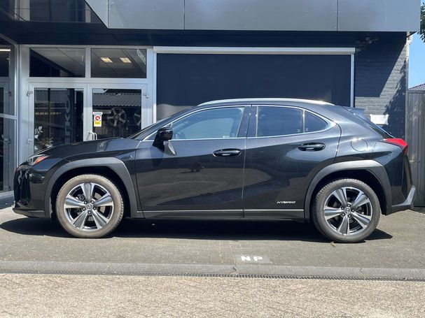 Lexus UX 250h 135 kW image number 5