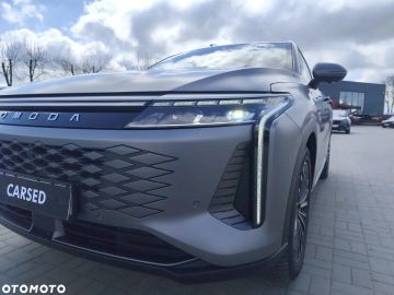 Car image 38