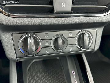 Car image 33