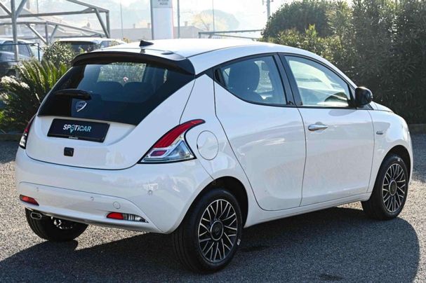 Lancia Ypsilon 51 kW image number 4