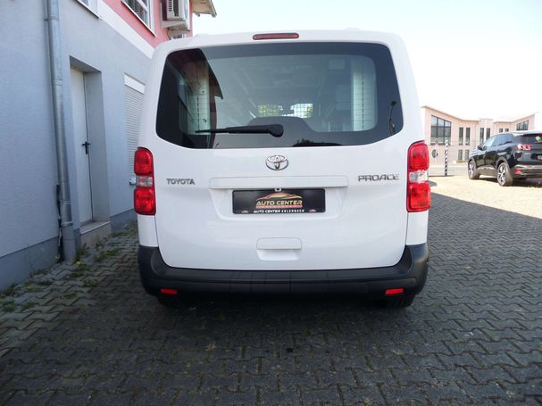 Toyota Proace 1.5 Comfort 88 kW image number 4