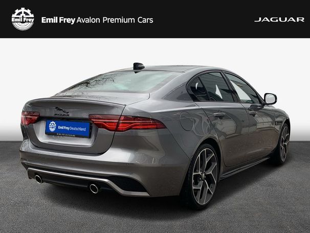 Jaguar XE P300 AWD 221 kW image number 3