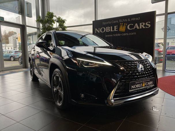 Lexus UX 250h 135 kW image number 2