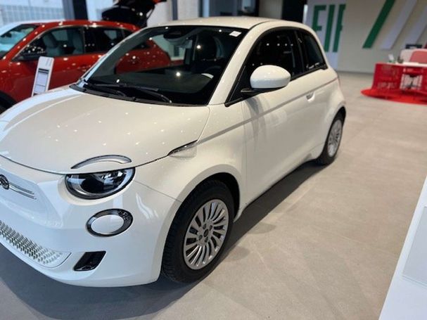 Fiat 500 e 42 kWh 87 kW image number 1