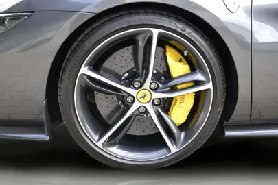 Car image 31