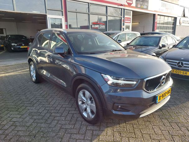 Volvo XC40 1.5 T2 95 kW image number 3