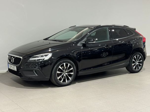 Volvo V40 Cross Country T3 113 kW image number 1