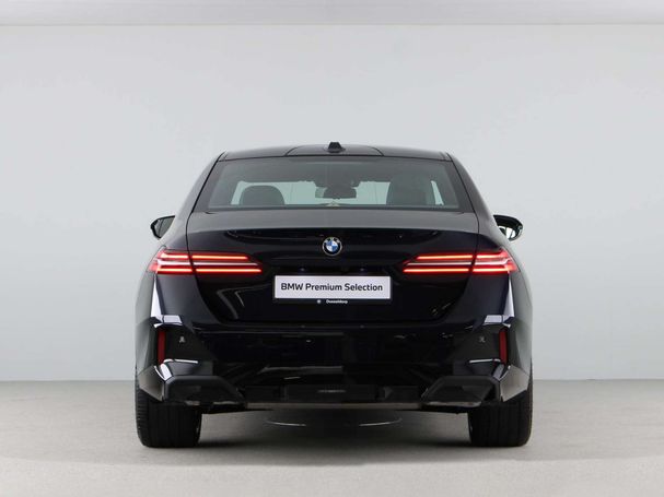 BMW 520i 140 kW image number 10