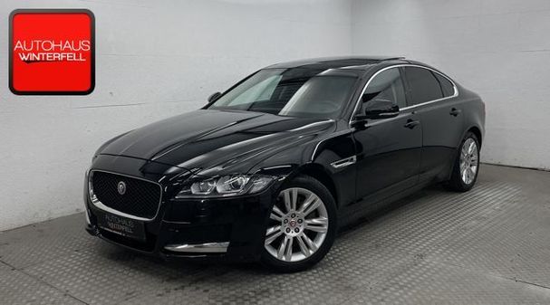 Jaguar XF 20d Portfolio 132 kW image number 1