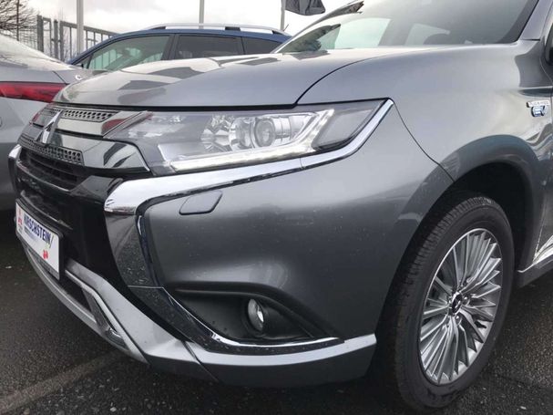 Mitsubishi Outlander Basis 165 kW image number 6