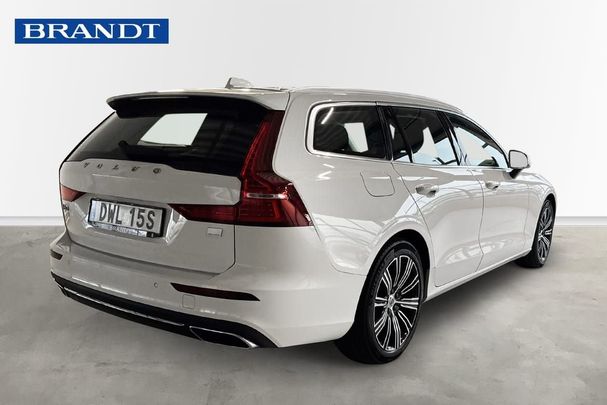 Volvo V60 T6 Recharge AWD 253 kW image number 2