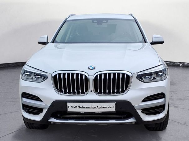 BMW X3 xDrive30e 215 kW image number 7