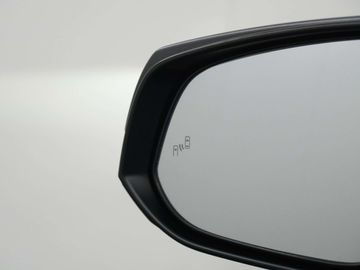 Car image 38