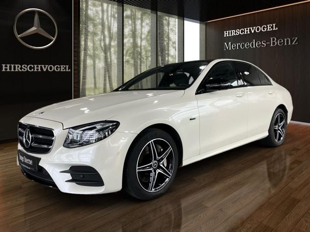 Mercedes-Benz E 300 de 225 kW image number 1