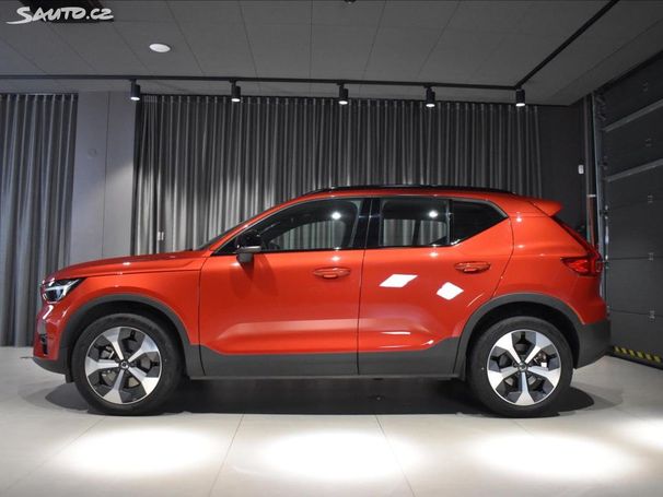 Volvo XC40 B4 145 kW image number 4