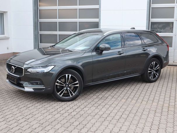 Volvo V90 Cross Country B4 Pro AWD 145 kW image number 2