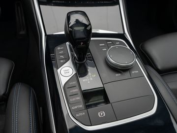 Car image 36