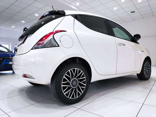 Lancia Ypsilon 51 kW image number 17