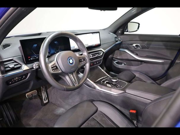 BMW 330 Touring M Sport 185 kW image number 4