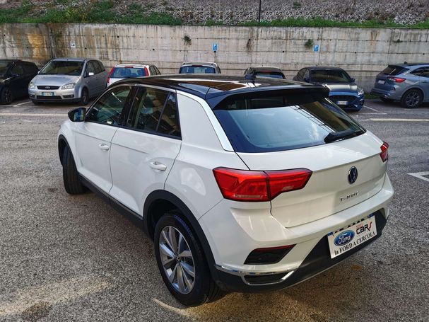 Volkswagen T-Roc 1.0 TSI T-Roc 81 kW image number 4