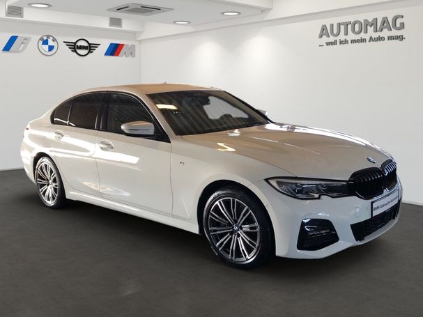 BMW 330 e M Sport 215 kW image number 2