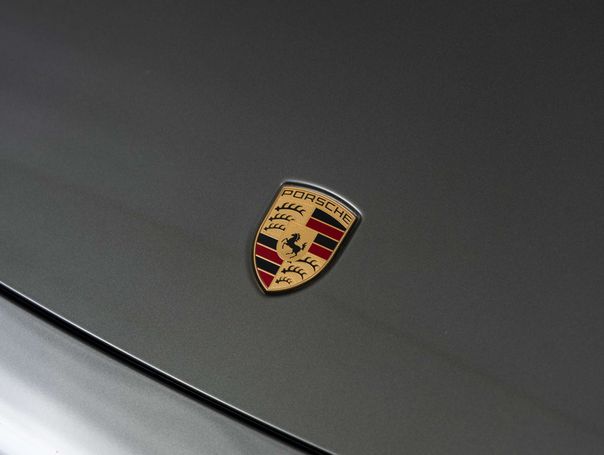 Porsche 992 Carrera 4 GTS Cabrio 353 kW image number 13