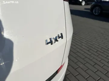Car image 48