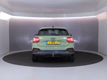 Car image 28