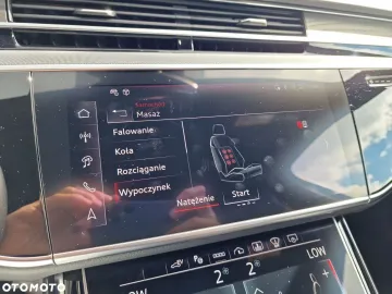 Car image 40