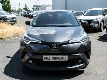 Car image 2