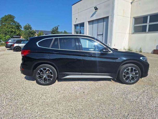 BMW X1 xDrive18d xLine 110 kW image number 2