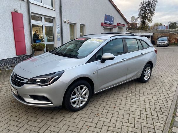 Opel Astra Sports Tourer 81 kW image number 1