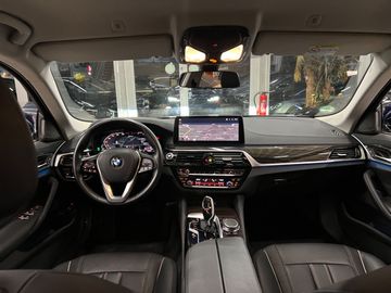 Car image 36