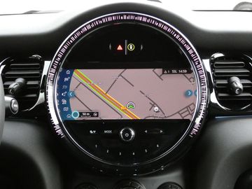 Car image 21