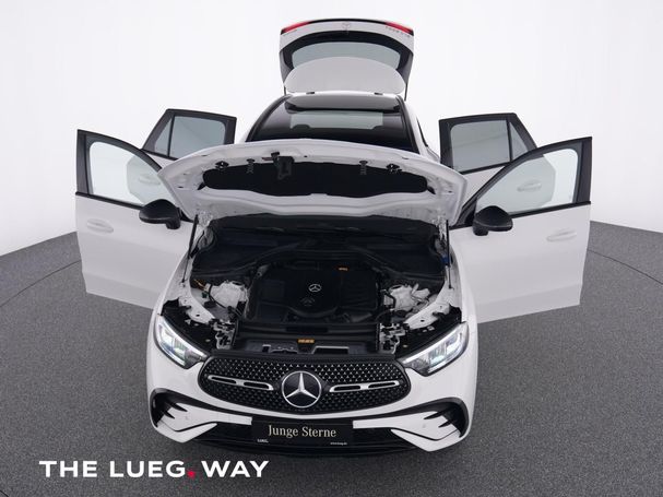 Mercedes-Benz GLC 300 e AMG 230 kW image number 14