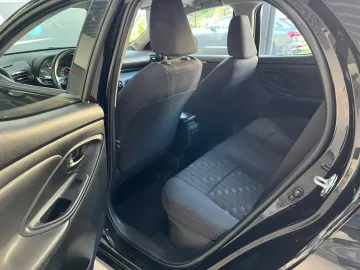 Car image 39