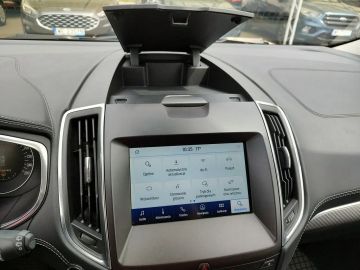 Car image 33