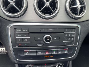 Car image 33