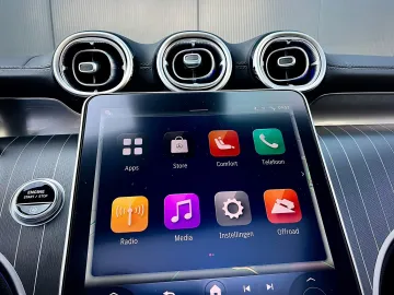 Car image 36