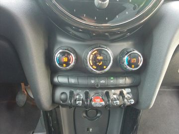 Car image 45