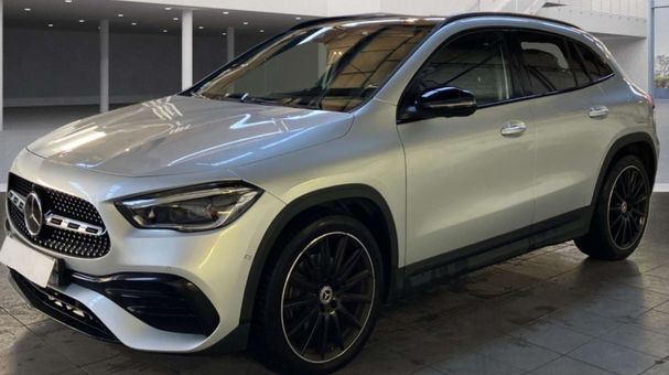 Mercedes-Benz GLA 200 110 kW image number 1