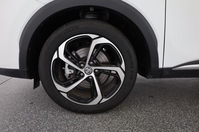 Car image 33
