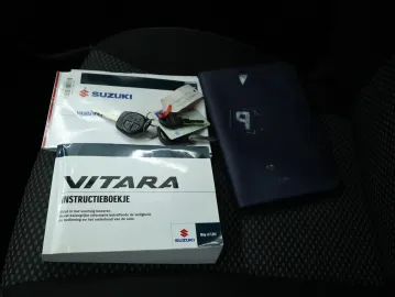 Car image 29