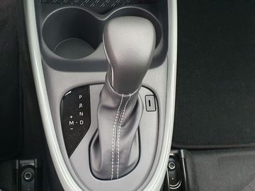 Car image 13