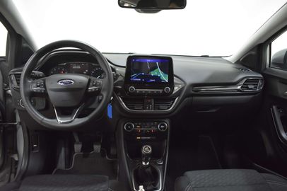 Car image 21