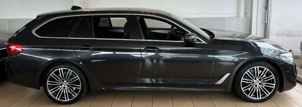 BMW 540d Touring xDrive 235 kW image number 4