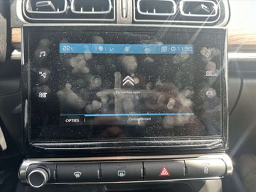 Car image 36